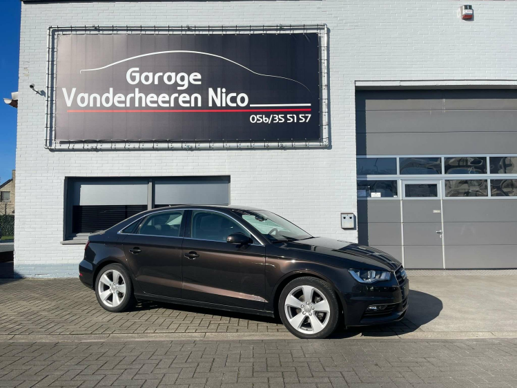 Audi A3 1.6 TDi | NAVI, ZETELVERWARMING, PDC, AIRCO, LEDER Garage Nico Vanderheeren BV